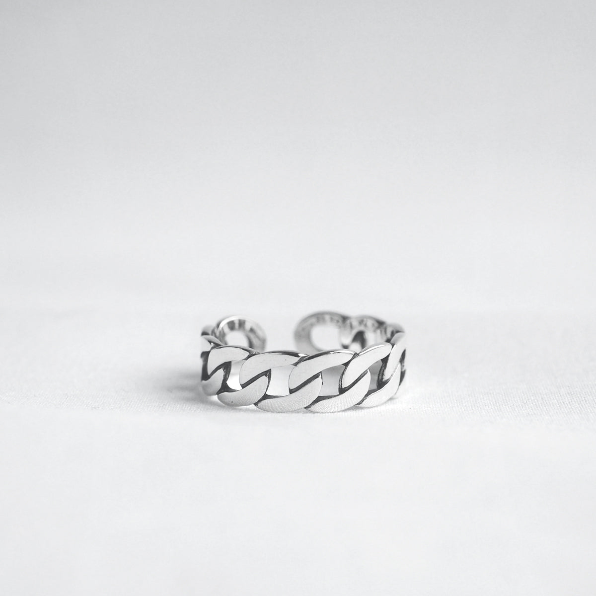 Misha Chain Ring